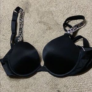 Super sexy Like New Black Victoria’s Secret Bra